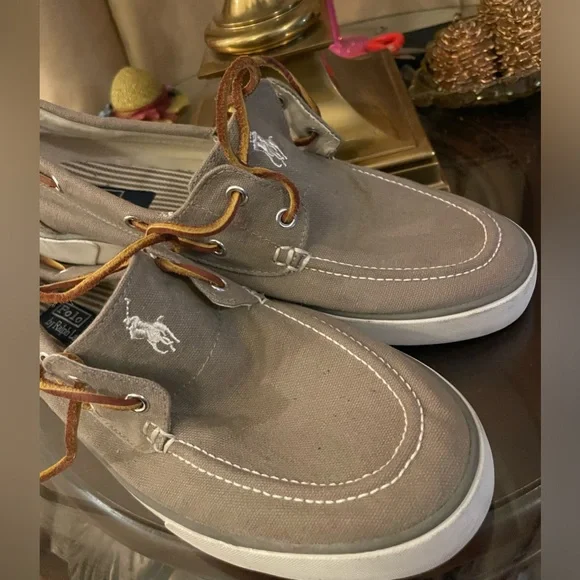 Polo By Ralph Lauren shoe size 11 1/2. Please check all picture of condition. - Picture 8 of 17